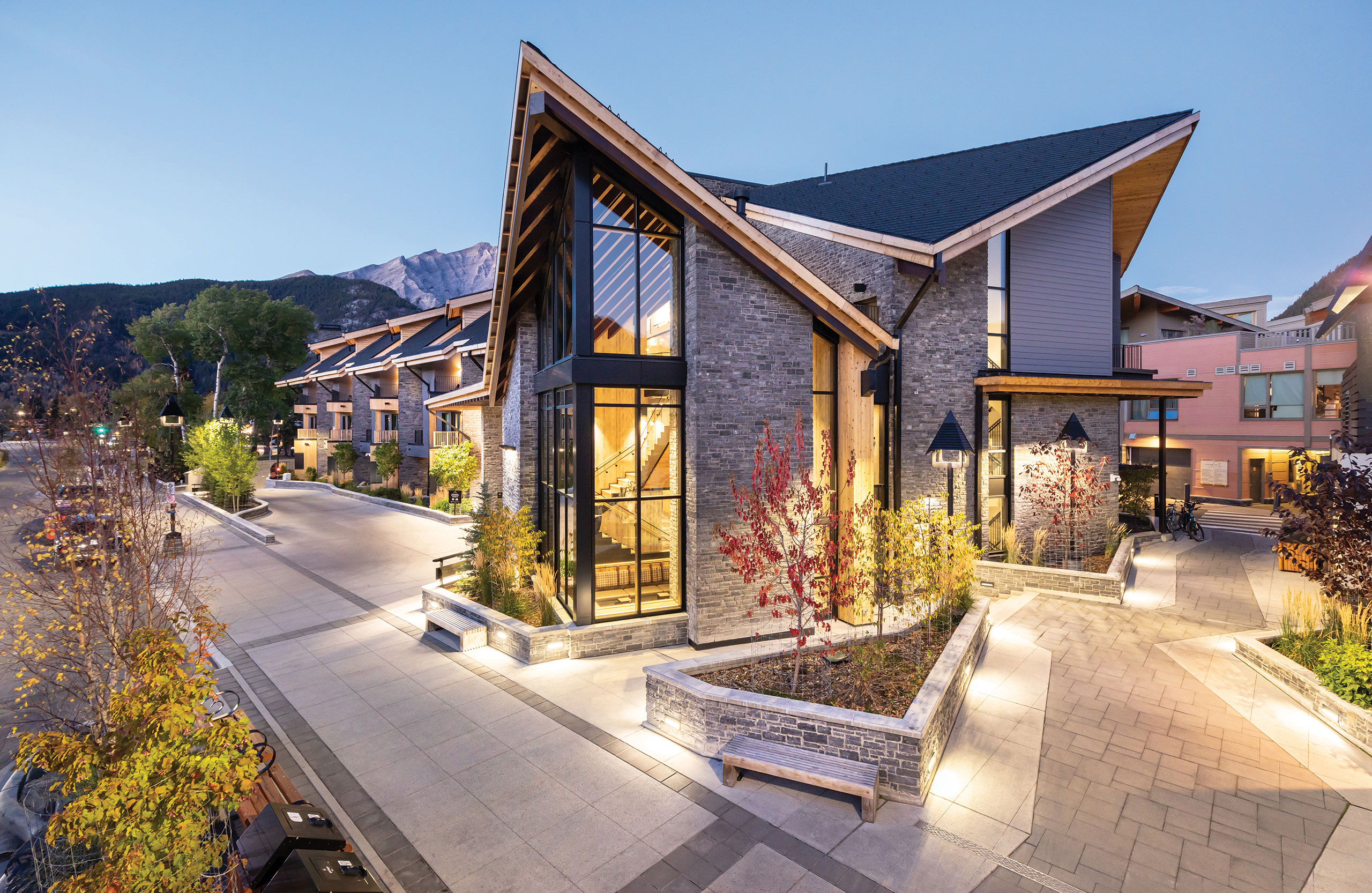 Peaks Hotel & Suites