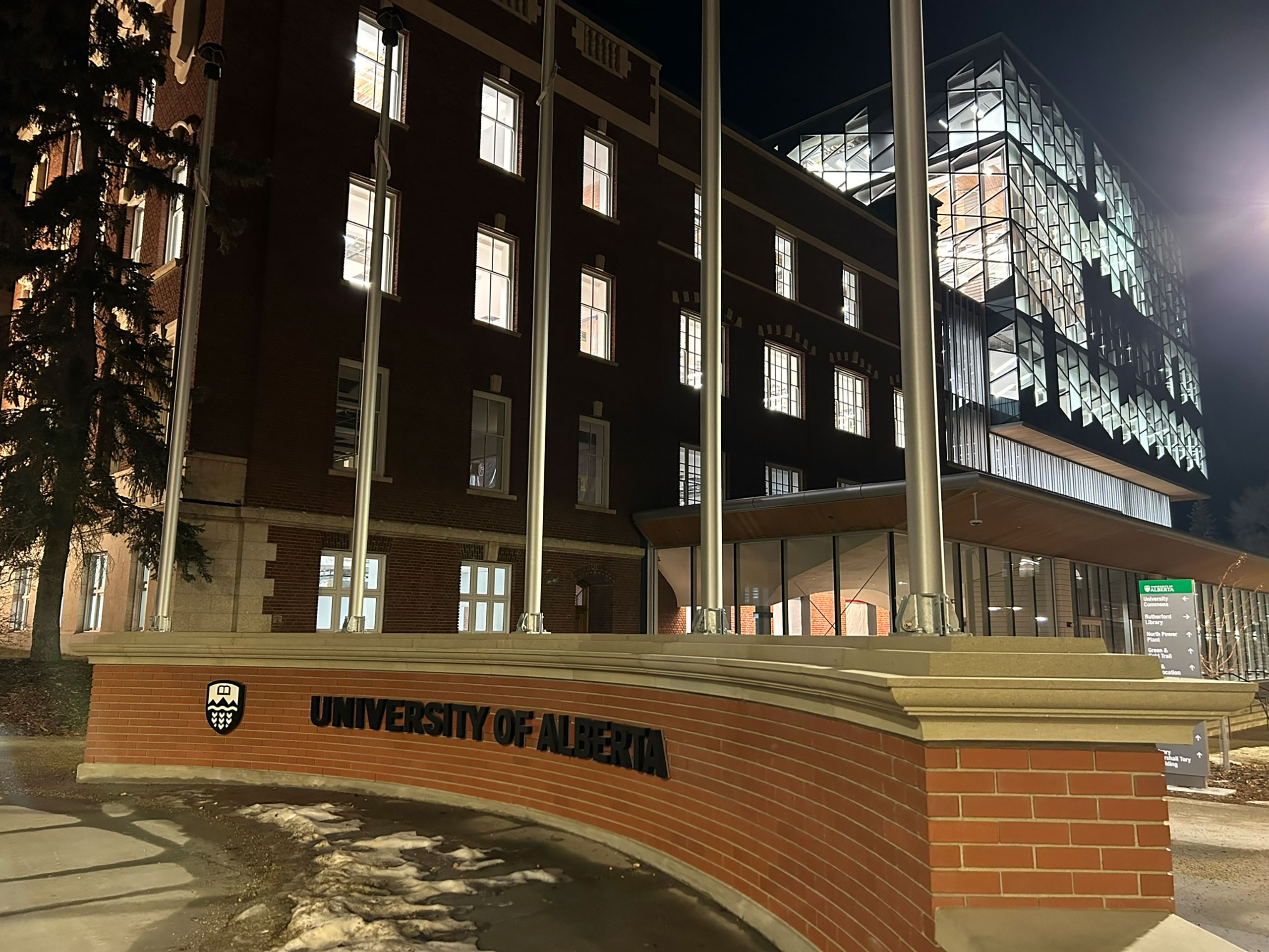 University of Alberta – Flag Poles