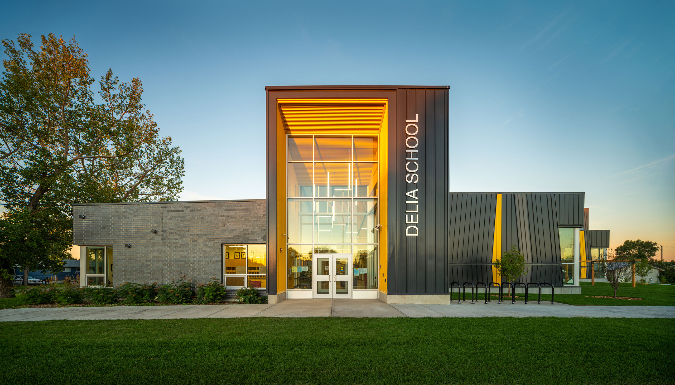 Delia K-12 Replacement School