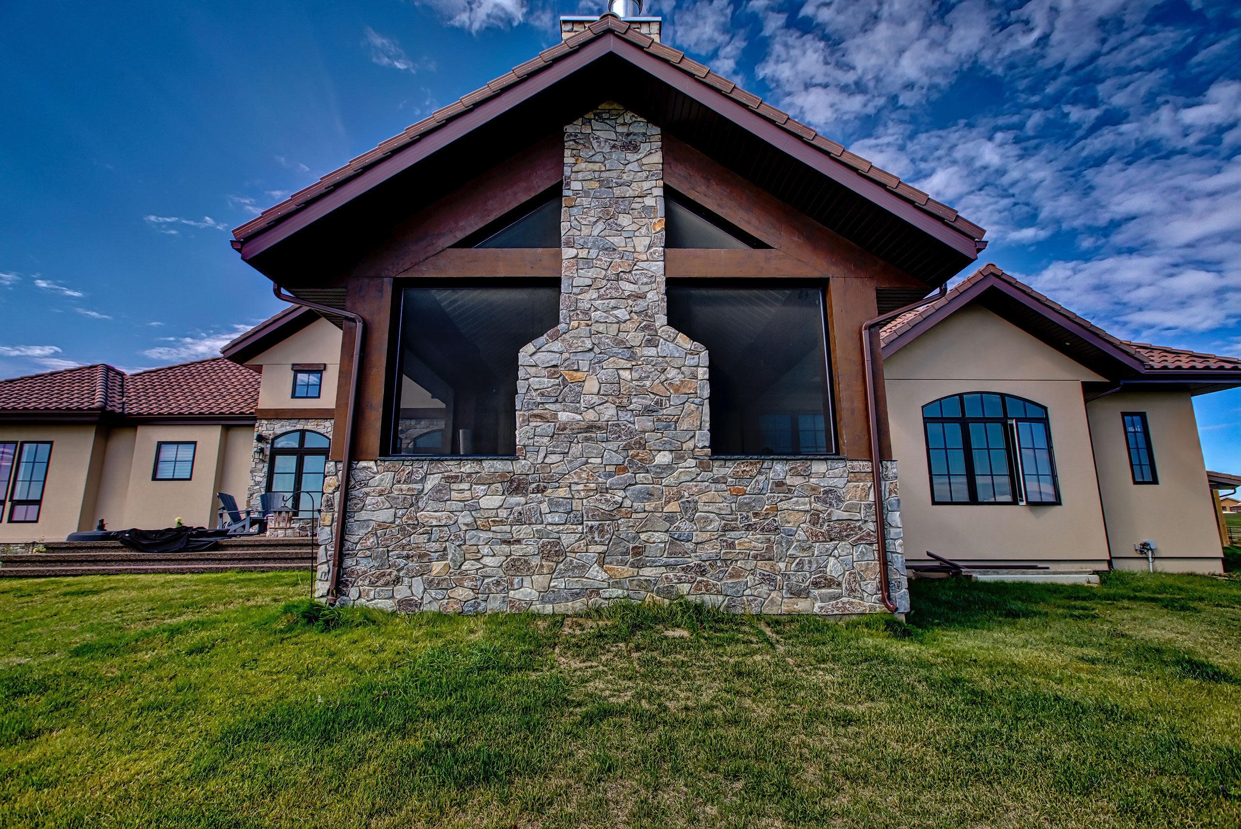 CITY VIEW – HILLTOP MANOR