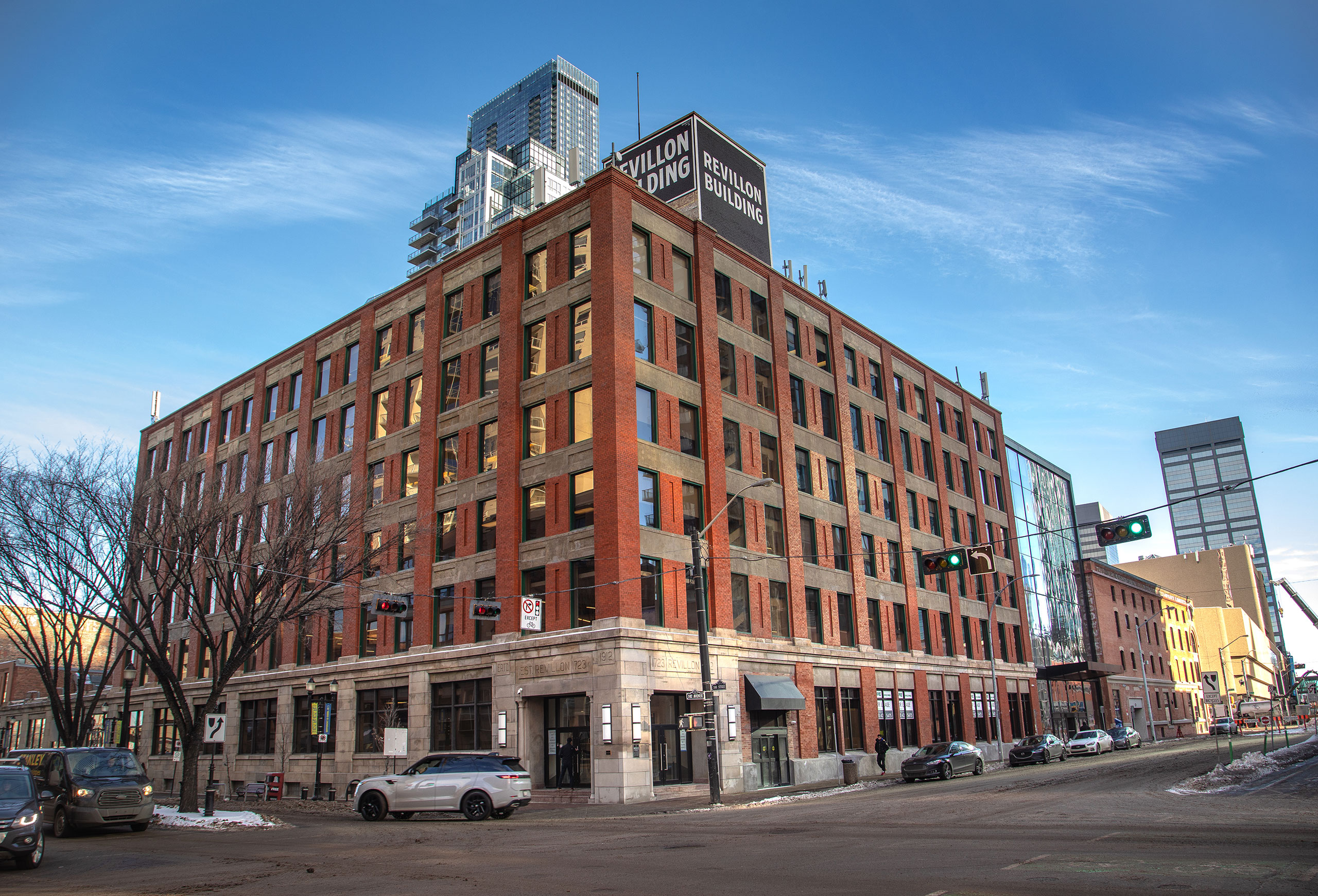 Revillon Boardwalk Exterior